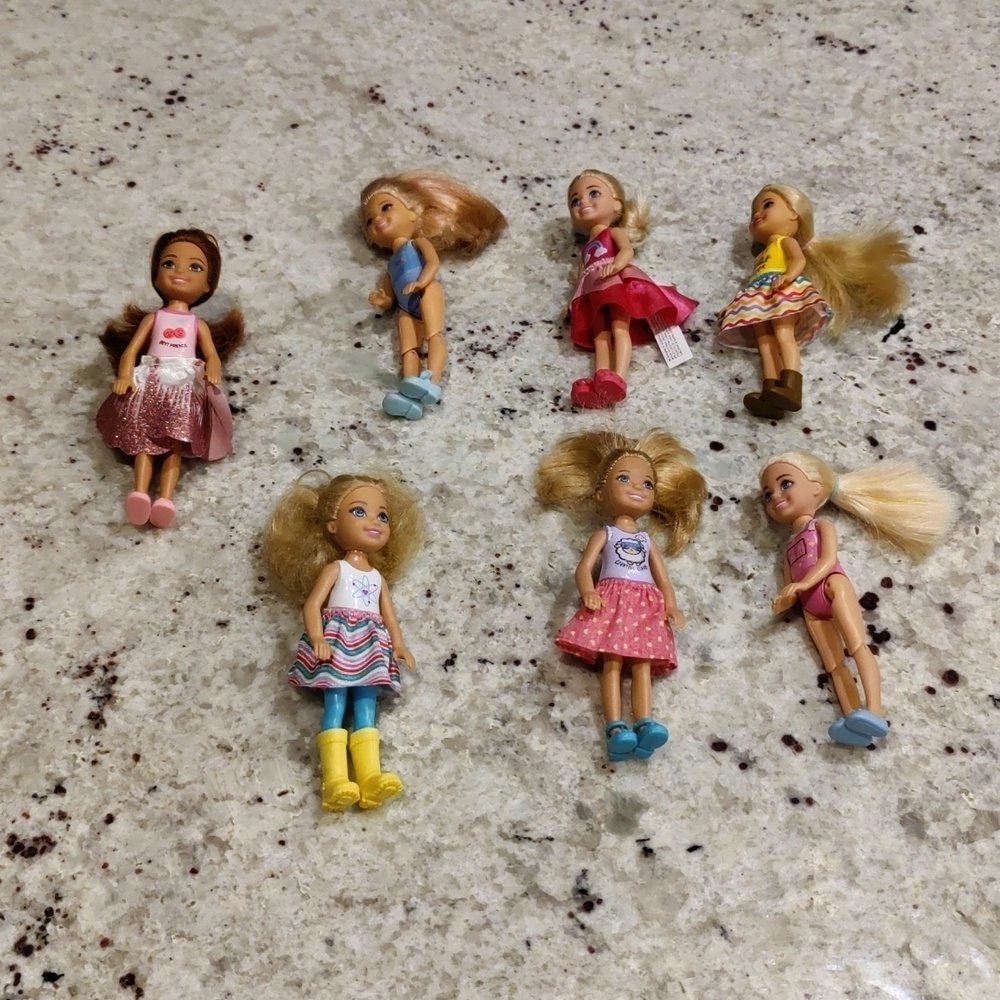 A Lot Of 7 Assorted Mattel 5.5" Dolls Retro Inspired Y2K Country Chic